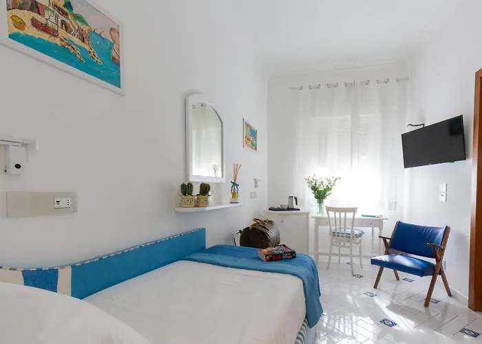 Di Hotel Sorrento