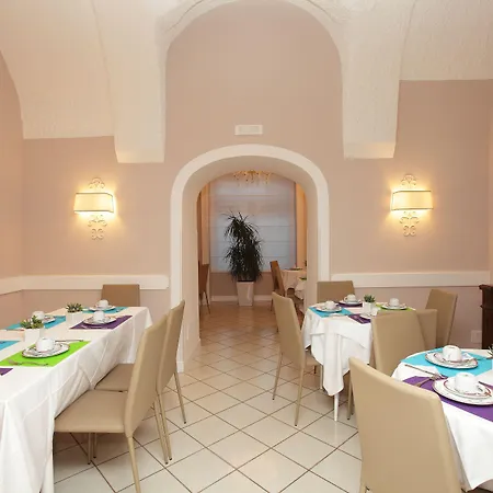 ホテル ディ ソレント