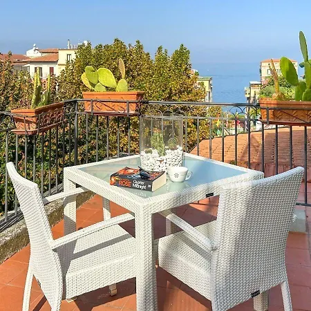 ディ 3* ソレント