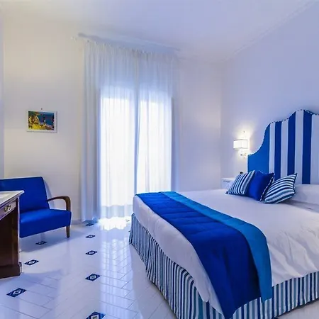 Hotell Di