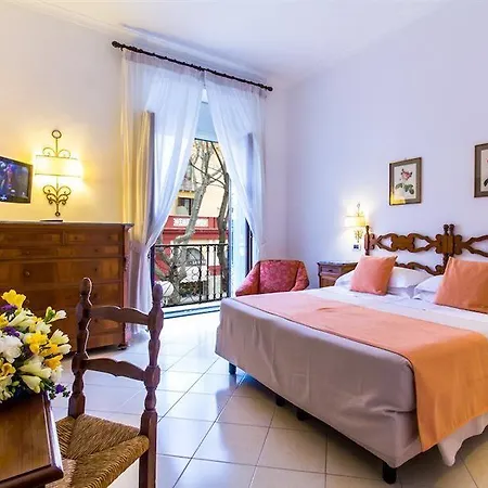 Hotell Di Sorrento