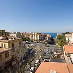 Di 3*
